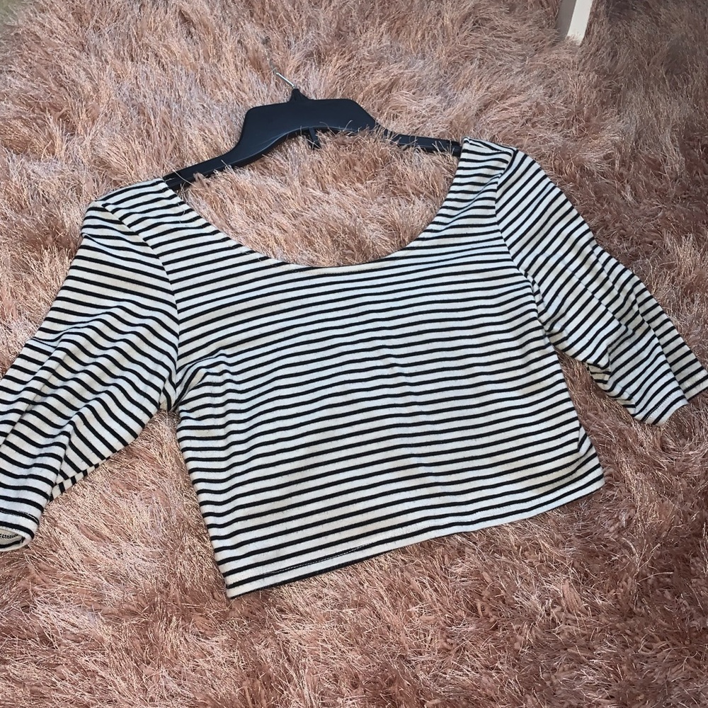 Crop top